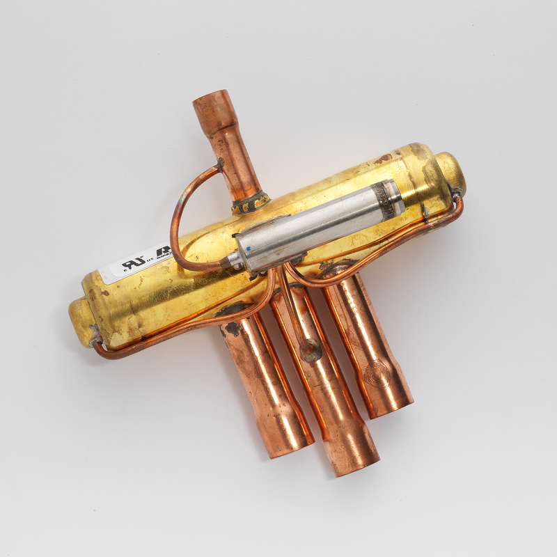 V2-408060-170 - Robert Shaw Reversing Valve